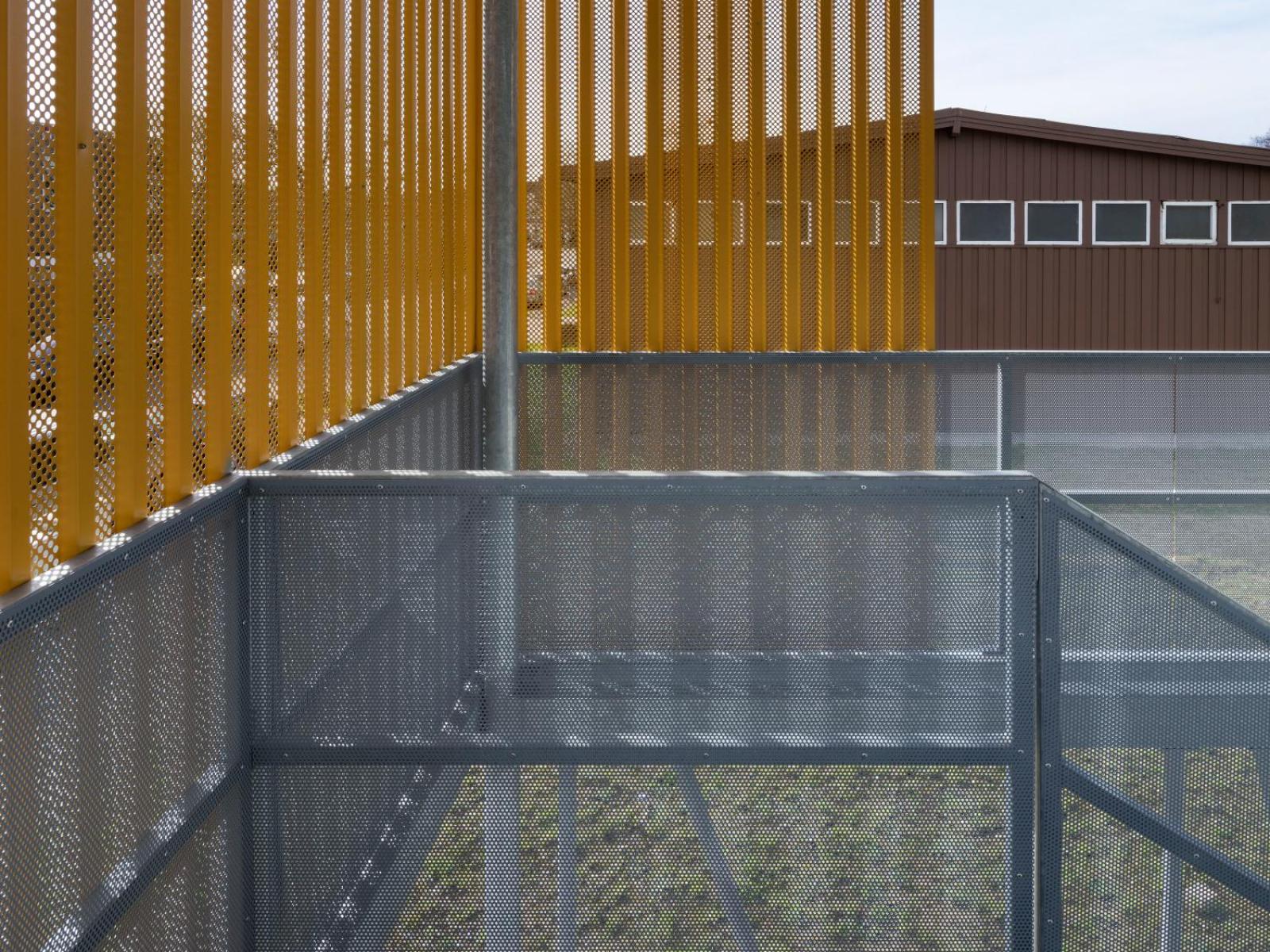 Flüchtlingsunterkunft Erkrath Treppendetail
